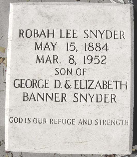 Robah Lee Snyder