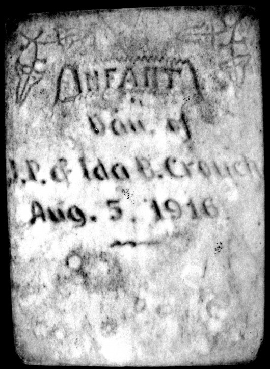 Infant Daughter Crouch