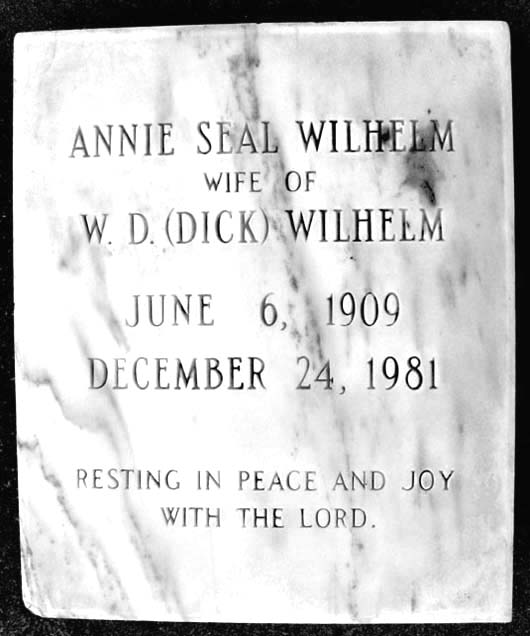 Annie Wilhelm