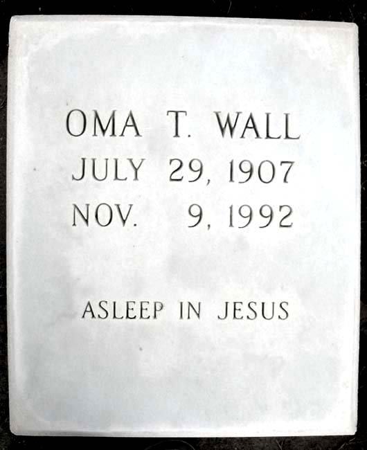 Oma Lee Wall