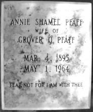 Annie  Pfaff