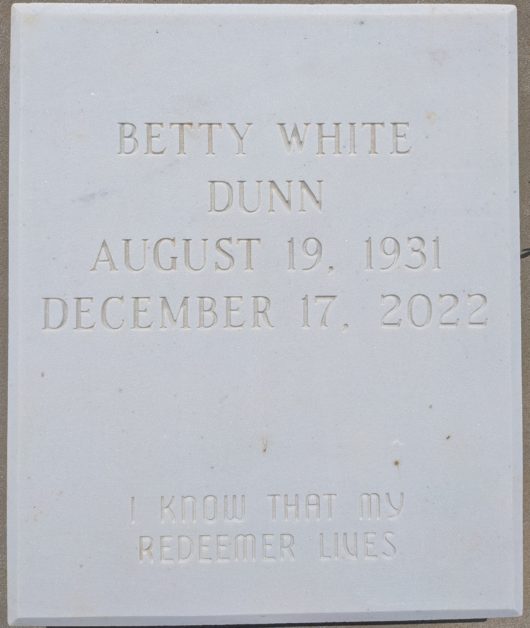 Betty White Dunn