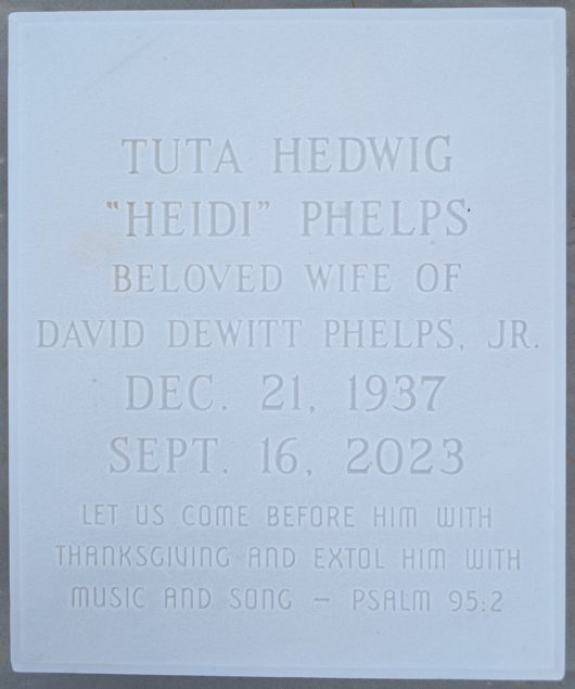 Tuta Hedwig Phelps